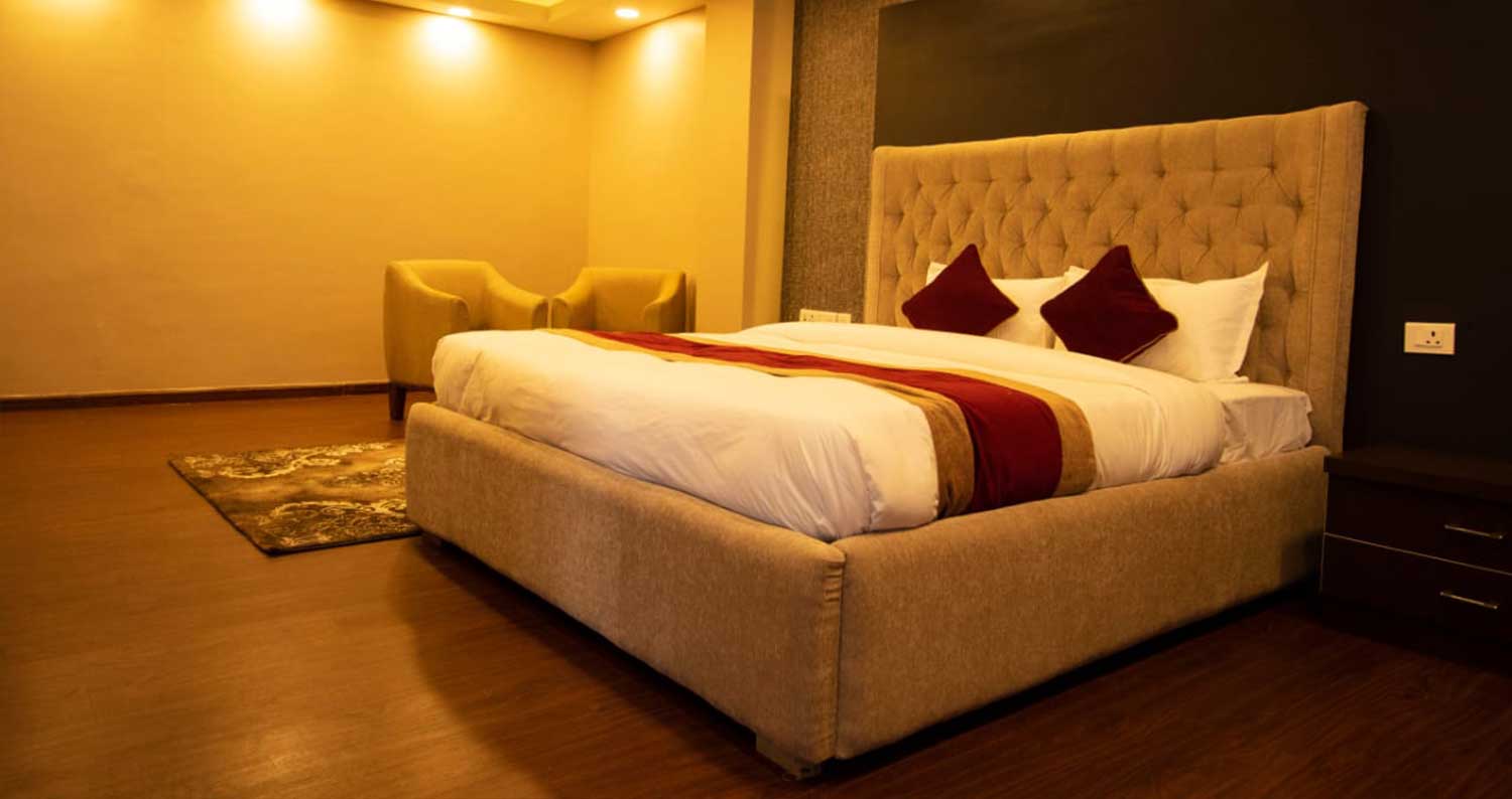 Shinee Gold - Rudra View Hotel & Spa